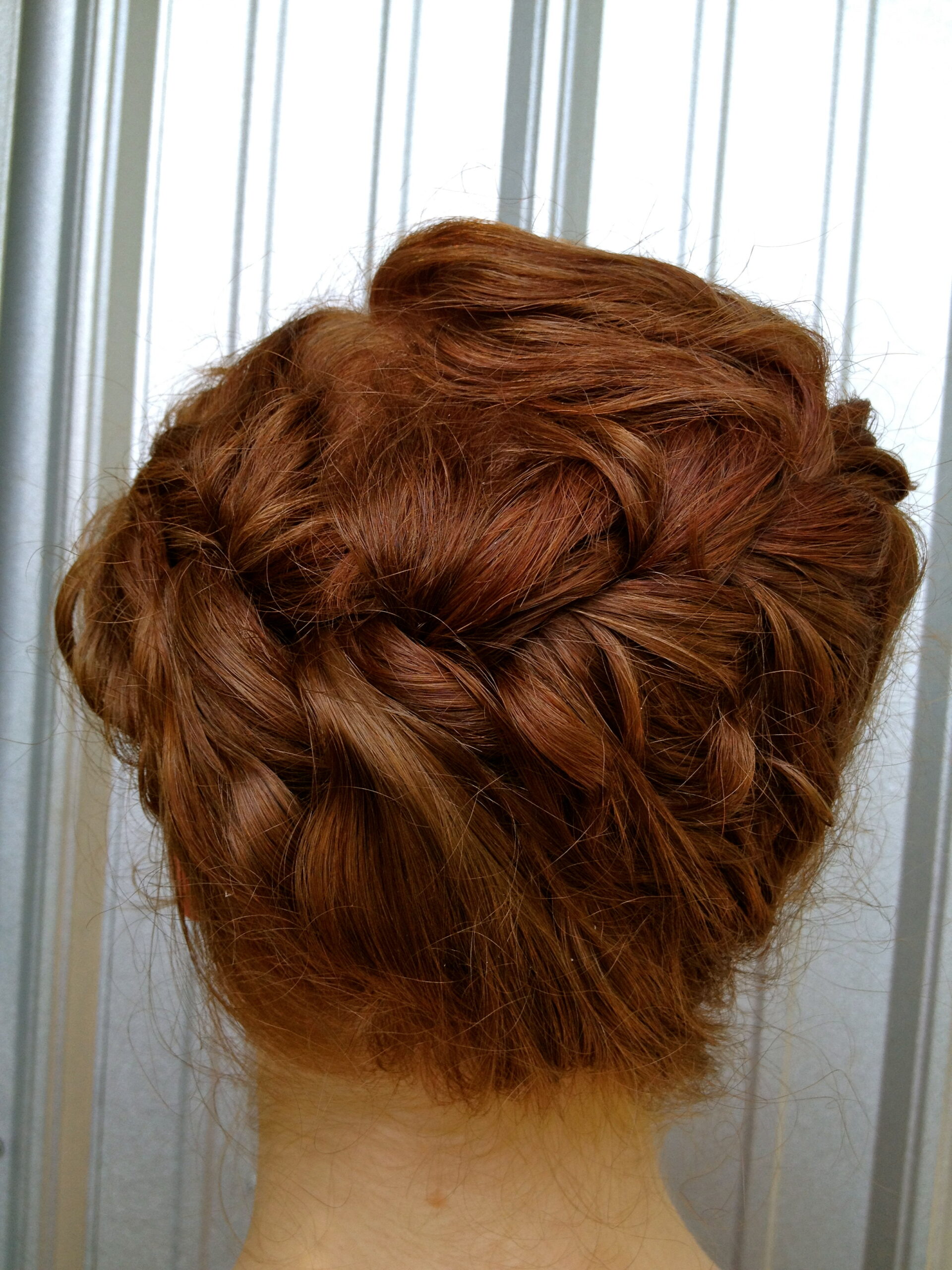 5 minute curly updo- Galway milkmaid