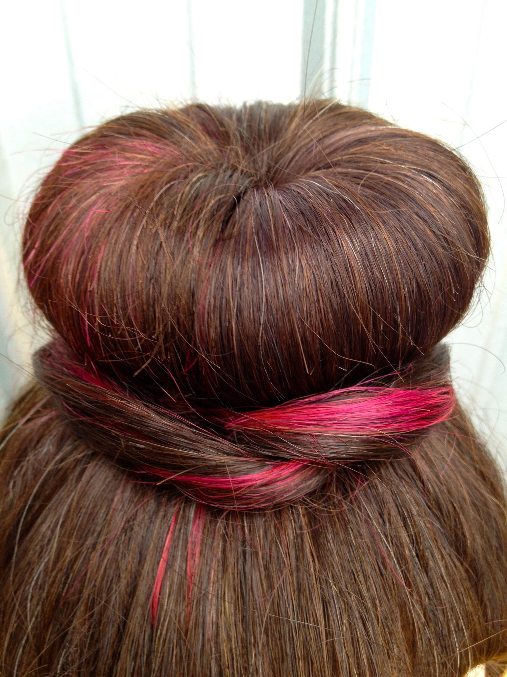 5 ways to sass up your sock bun.